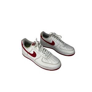 Nike Air Force 1 Low '07 sneakers in white and university red Mens 10